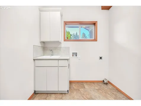 255 M Street Columbia City OR 97018