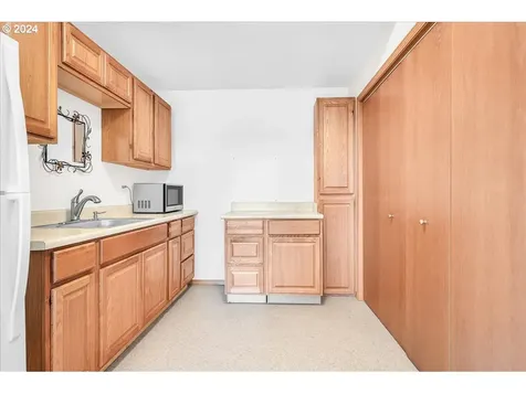 255 M Street Columbia City OR 97018