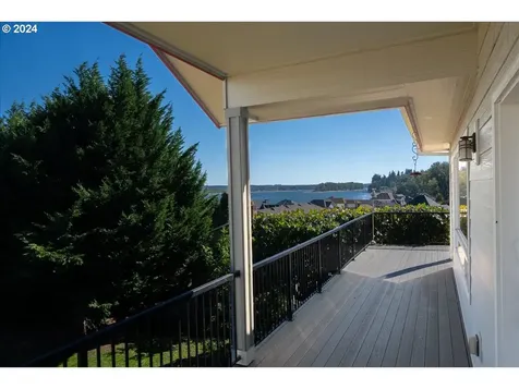 255 M Street Columbia City OR 97018