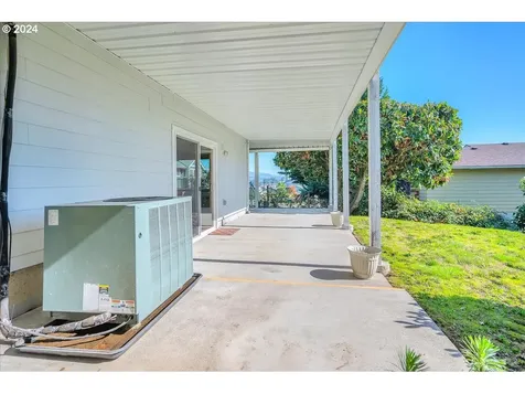 255 M Street Columbia City OR 97018