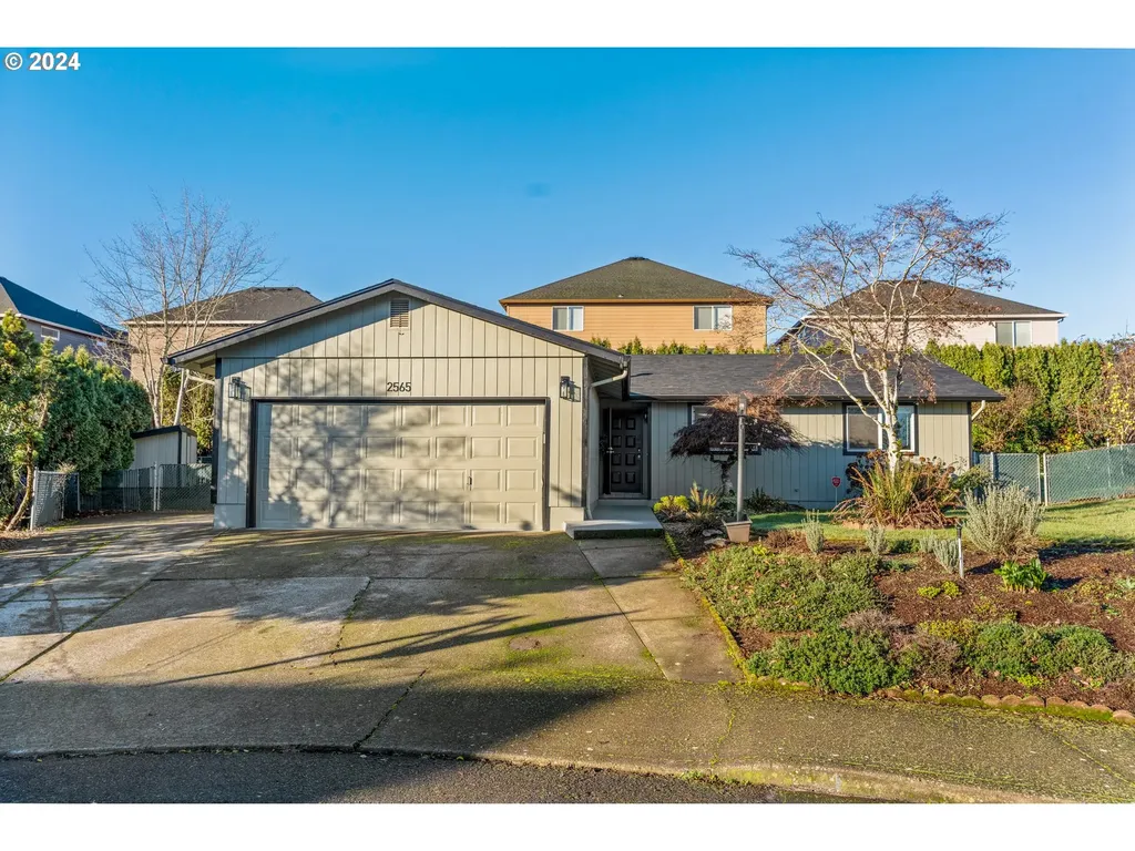 2565 Cowrie Court Nw Salem OR 97304