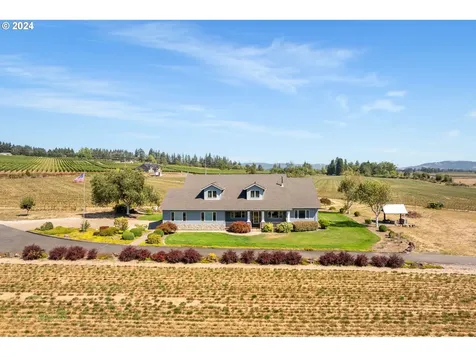 19015 Riverwood Road Dundee OR 97115