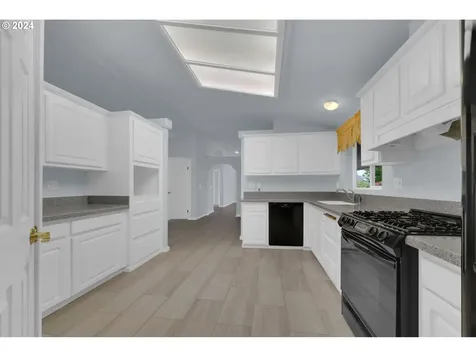 5278 Glenn Ellen Drive Eugene OR 97402