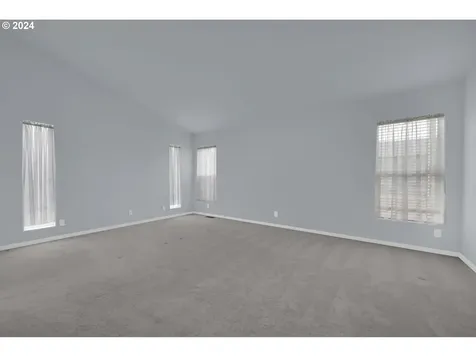 5278 Glenn Ellen Drive Eugene OR 97402