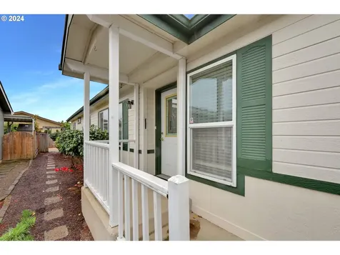 5278 Glenn Ellen Drive Eugene OR 97402