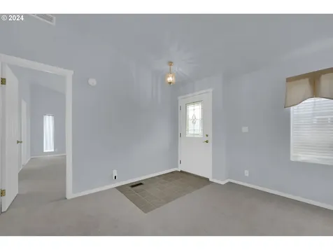 5278 Glenn Ellen Drive Eugene OR 97402