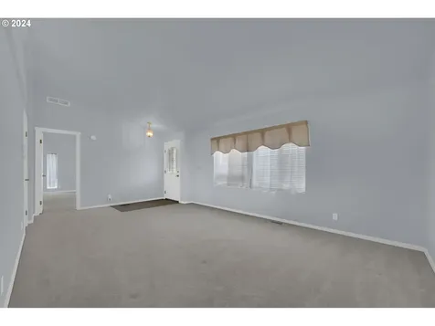 5278 Glenn Ellen Drive Eugene OR 97402