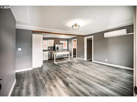 735 NE Madrona Drive Myrtle Creek OR 97457