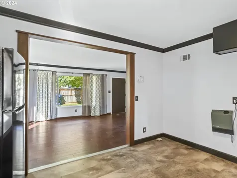 8116 SE Reedway Street Portland OR 97206
