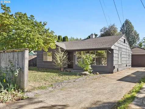 8116 SE Reedway Street Portland OR 97206