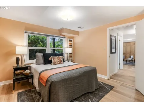 665 Sw Viewmont Drive Portland OR 97225