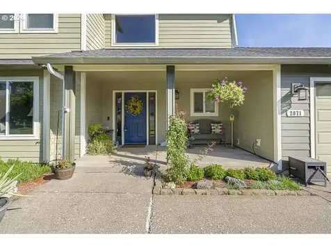 2071 Rollin Avenue Nw Salem OR 97304