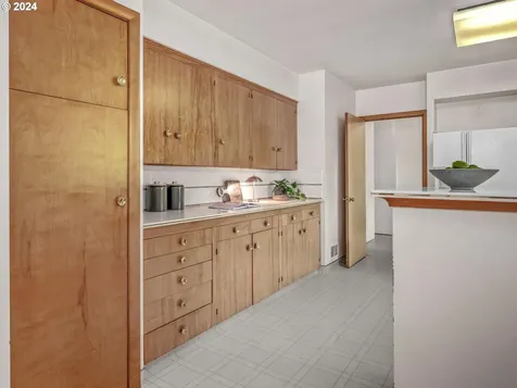 3606 Sw Tunnelwood Street Portland OR 97221