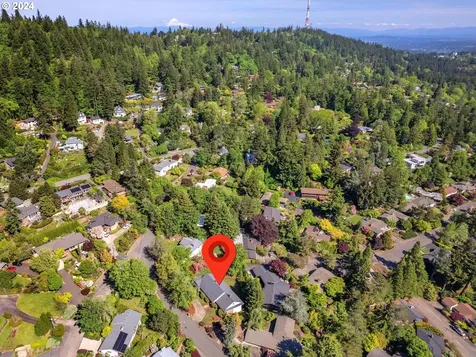3606 Sw Tunnelwood Street Portland OR 97221