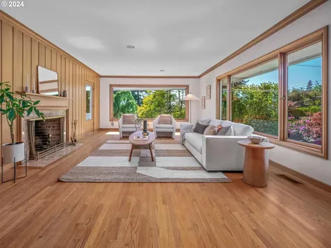 3606 Sw Tunnelwood Street Portland OR 97221