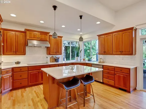 1301 NW 150th Circle Vancouver WA 98685