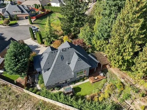 1301 NW 150th Circle Vancouver WA 98685