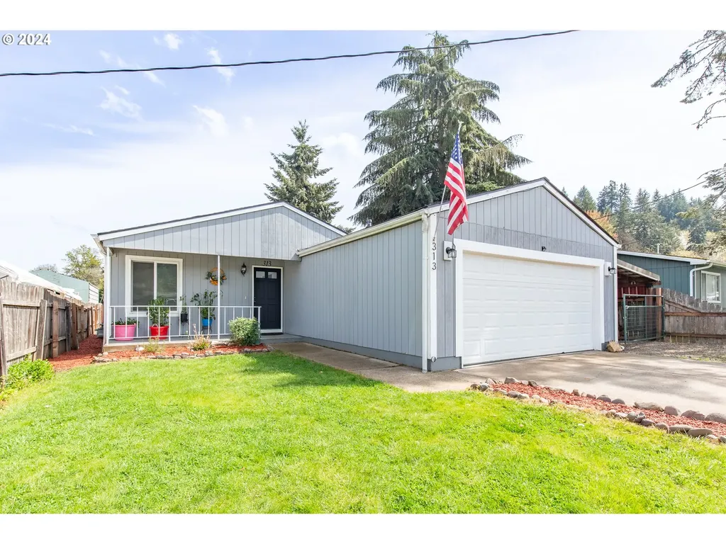 313 10th Avenue Sweet Home OR 97386
