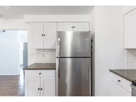 313 10th Avenue Sweet Home OR 97386
