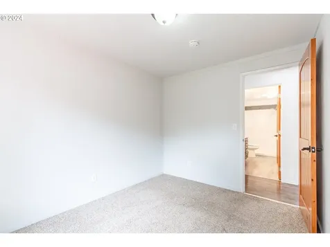 313 10th Avenue Sweet Home OR 97386