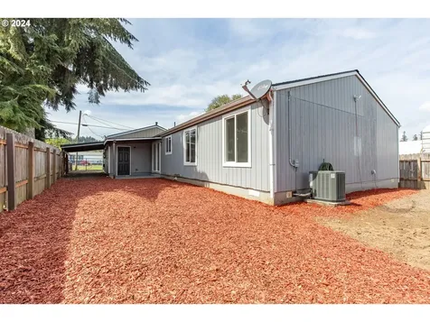 313 10th Avenue Sweet Home OR 97386
