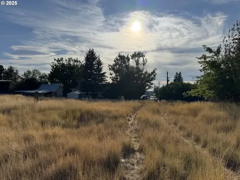 820 S Roosevelt Street Goldendale WA 98620