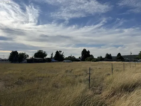 820 S Roosevelt Street Goldendale WA 98620
