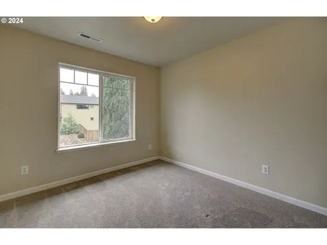 2106 NE 107th Street Vancouver WA 98686