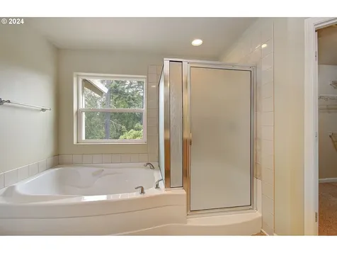 2106 NE 107th Street Vancouver WA 98686