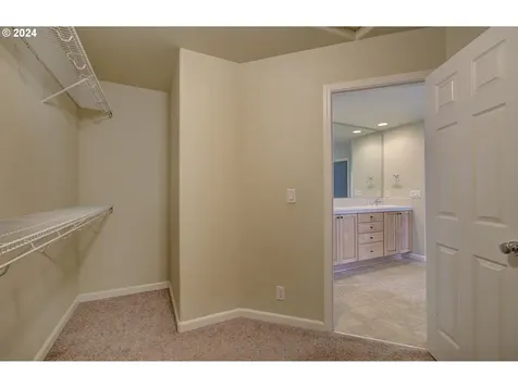 2106 NE 107th Street Vancouver WA 98686