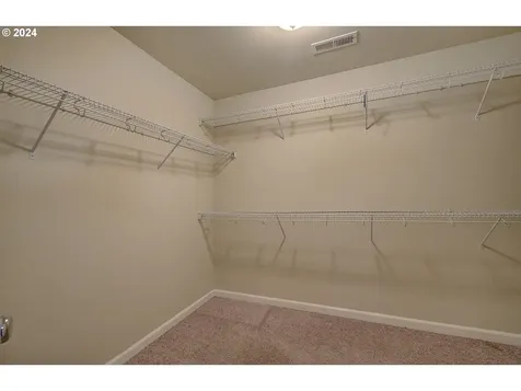 2106 NE 107th Street Vancouver WA 98686