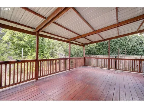 2106 NE 107th Street Vancouver WA 98686