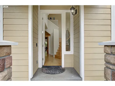 2106 NE 107th Street Vancouver WA 98686
