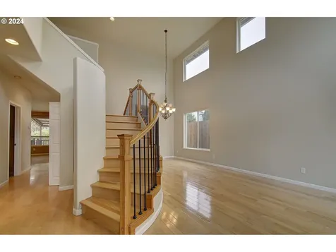2106 NE 107th Street Vancouver WA 98686