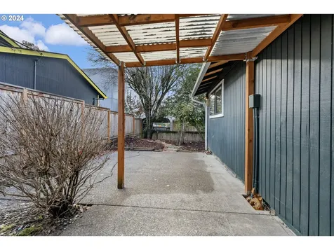 11317 SW 64th Avenue Portland OR 97219