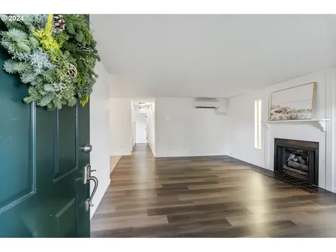 11317 SW 64th Avenue Portland OR 97219