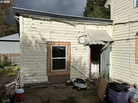 1924 B Street Forest Grove OR 97116