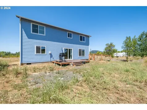 37570 Rock Hill Drive Lebanon OR 97355