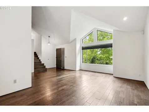 529 SE 13th Court Gresham OR 97080