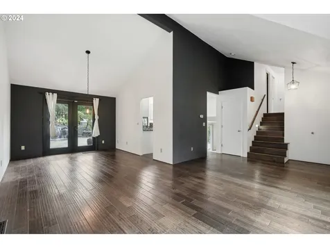 529 SE 13th Court Gresham OR 97080