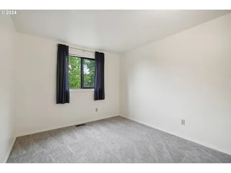529 SE 13th Court Gresham OR 97080