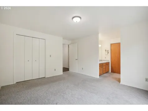 529 SE 13th Court Gresham OR 97080