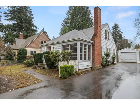 5838 NE Wygant Street Portland OR 97218