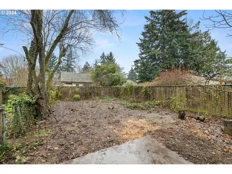 5838 NE Wygant Street Portland OR 97218