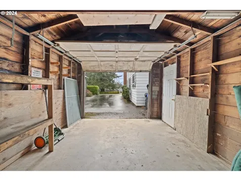 5838 NE Wygant Street Portland OR 97218