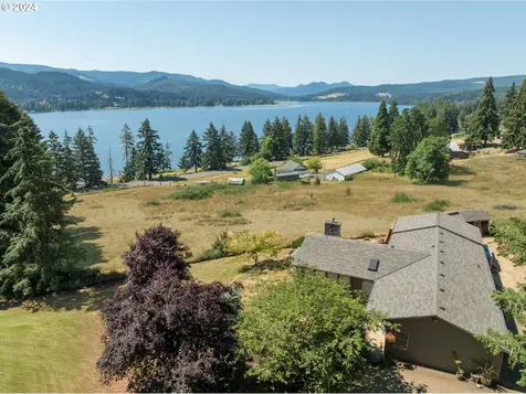 32372 Woodson Lane Cottage Grove OR 97424