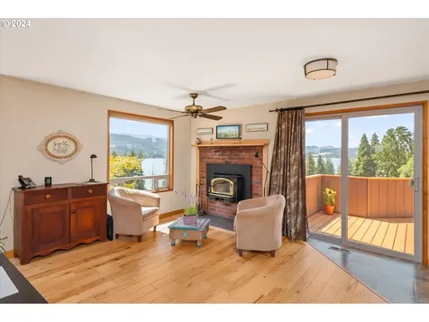 32372 Woodson Lane Cottage Grove OR 97424