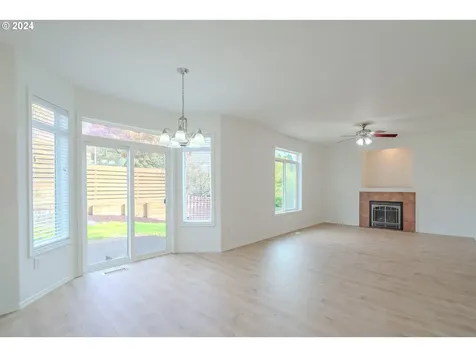 314 S 34th Place Ridgefield WA 98642