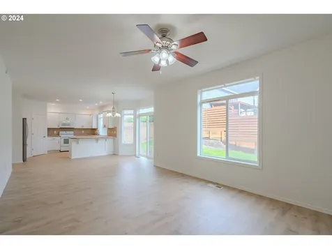 314 S 34th Place Ridgefield WA 98642