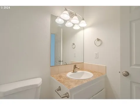 314 S 34th Place Ridgefield WA 98642